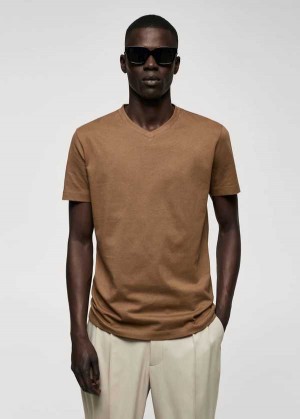 Mango Basic Bavlněné V-neck T-shirt | MNG-21609