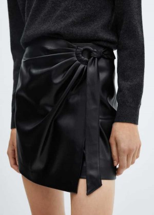 Mango Krátké Læder-effect Skirt With Přezkou | MNG-24023