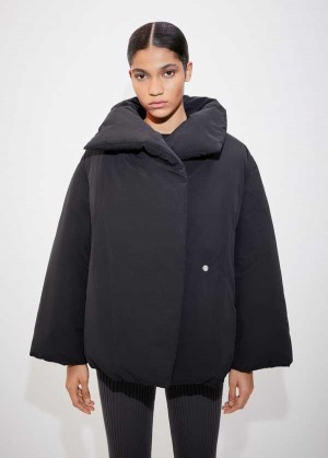 Mango Reversible Læder And Fur-effect Coat | MNG-26416