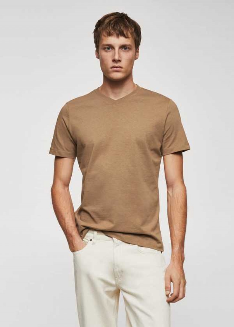 Mango Basic Bavlněné V-neck T-shirt | MNG-21725