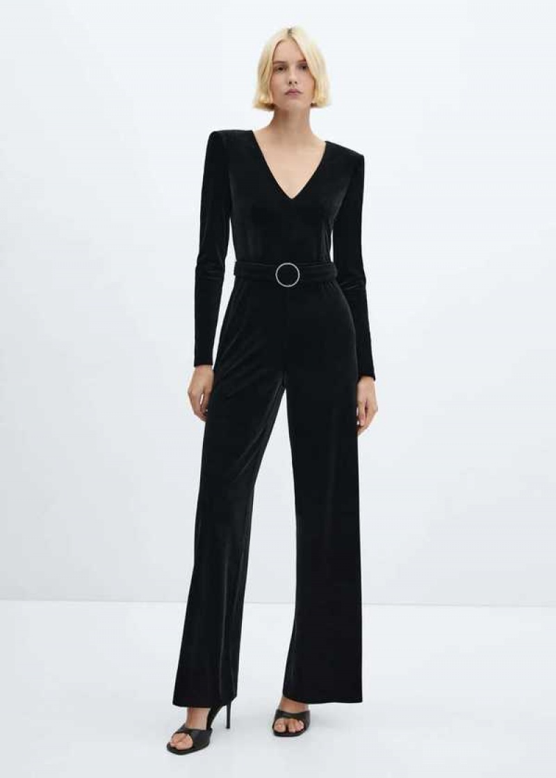 Mango Halter-neck Velvet Jumpsuit | MNG-25681