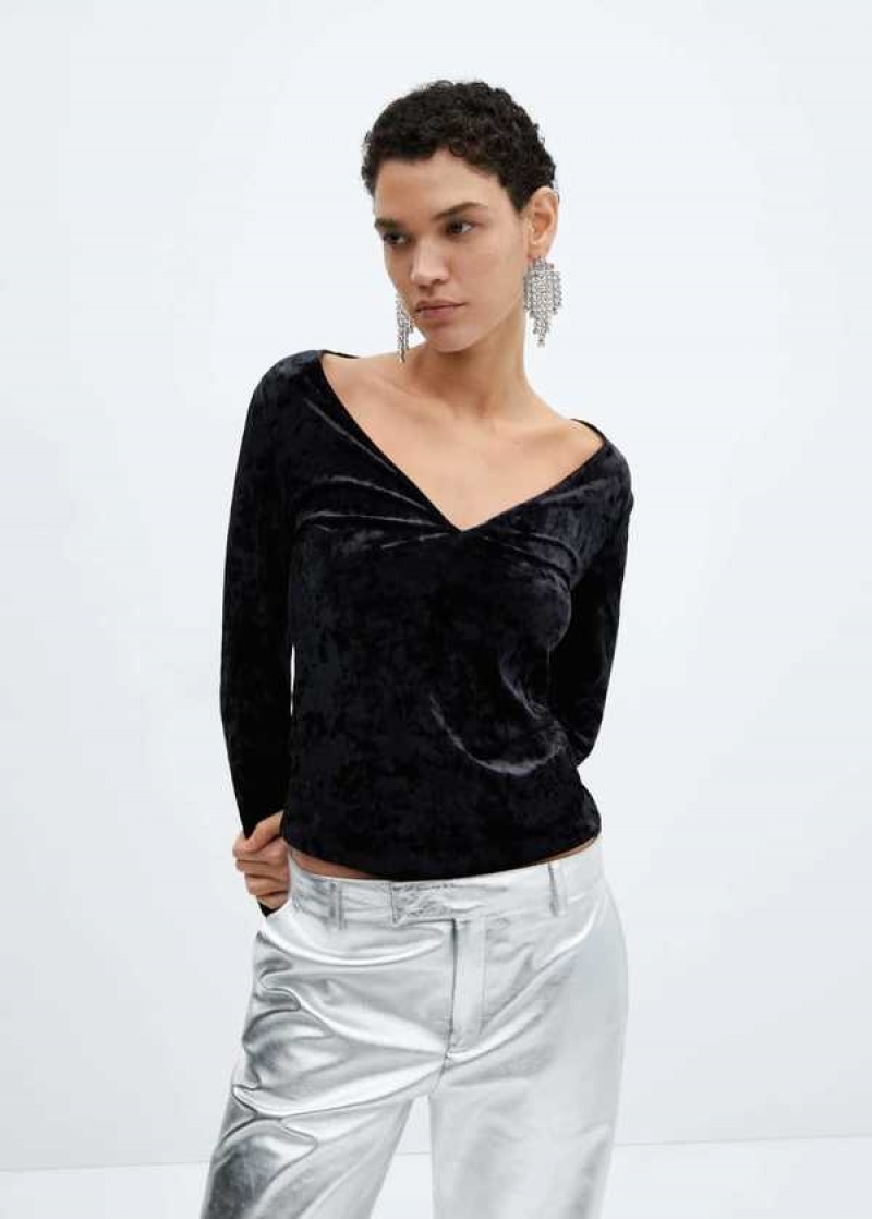 Mango Velvet V-neck T-shirt | MNG-24964